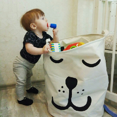 Toy storage basket 