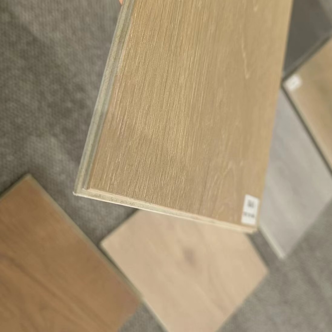 矿纤维树脂板MFB Flooring